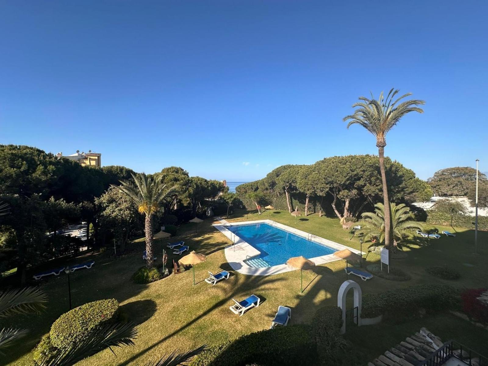 Cabopino N Apartment Marbella Exterior photo
